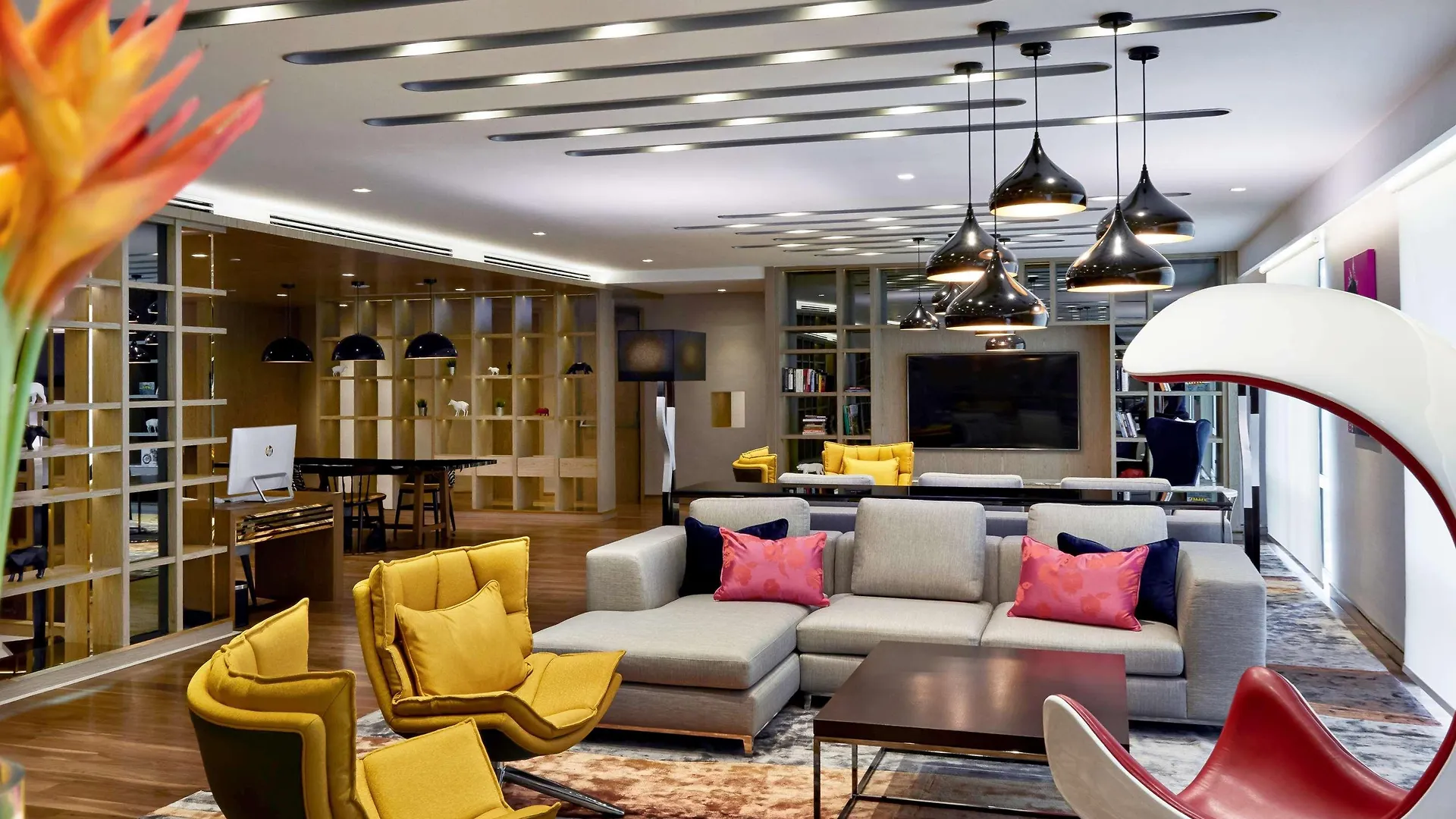 Pullman Kuala Lumpur City Centre Hotel & Residences