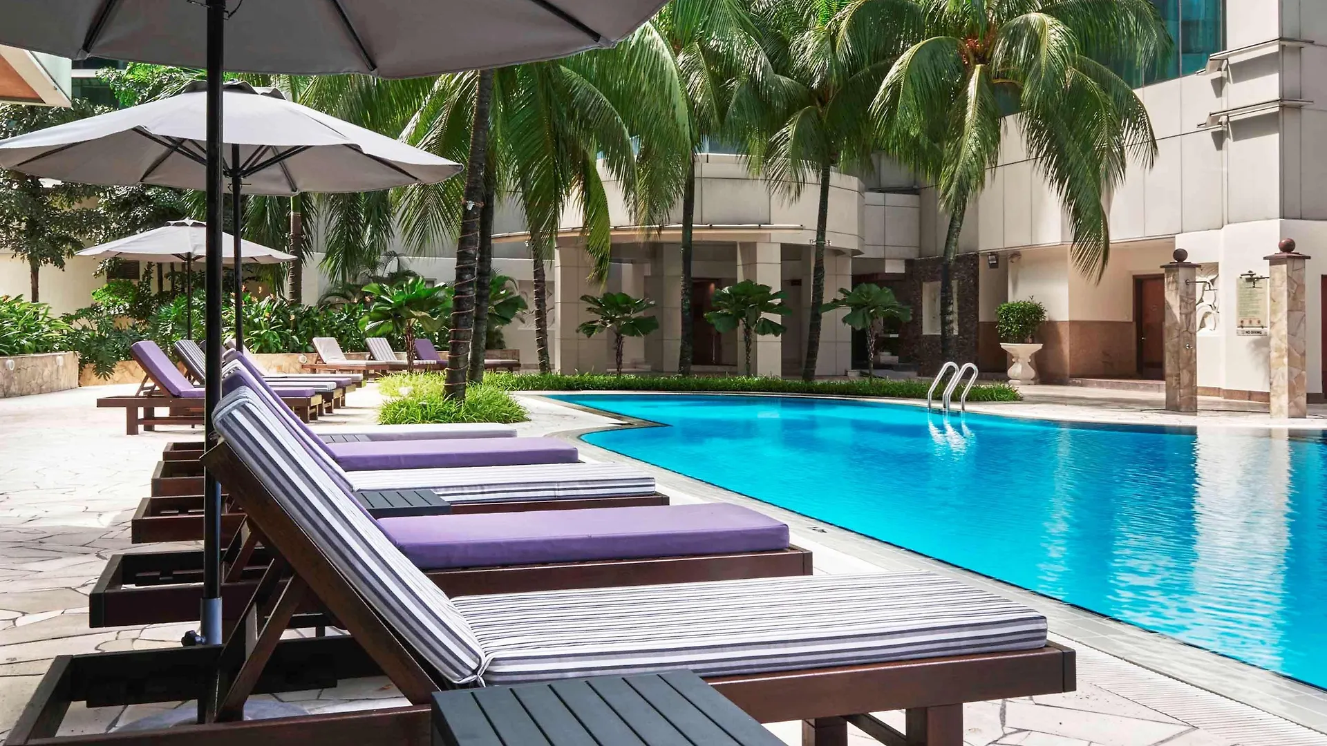 Pullman Kuala Lumpur City Centre Hotel & Residences