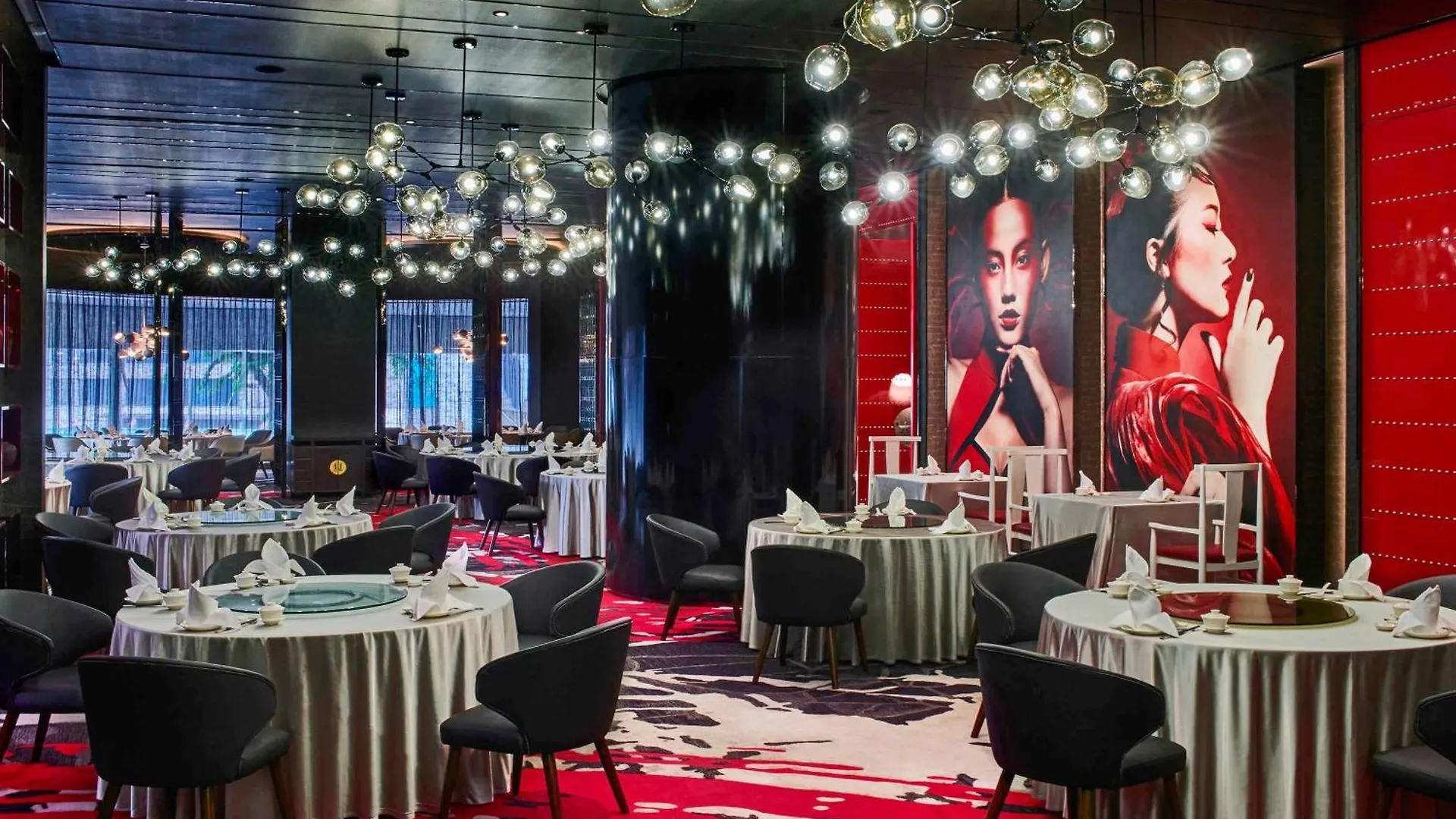 Pullman Kuala Lumpur City Centre Hotel & Residences